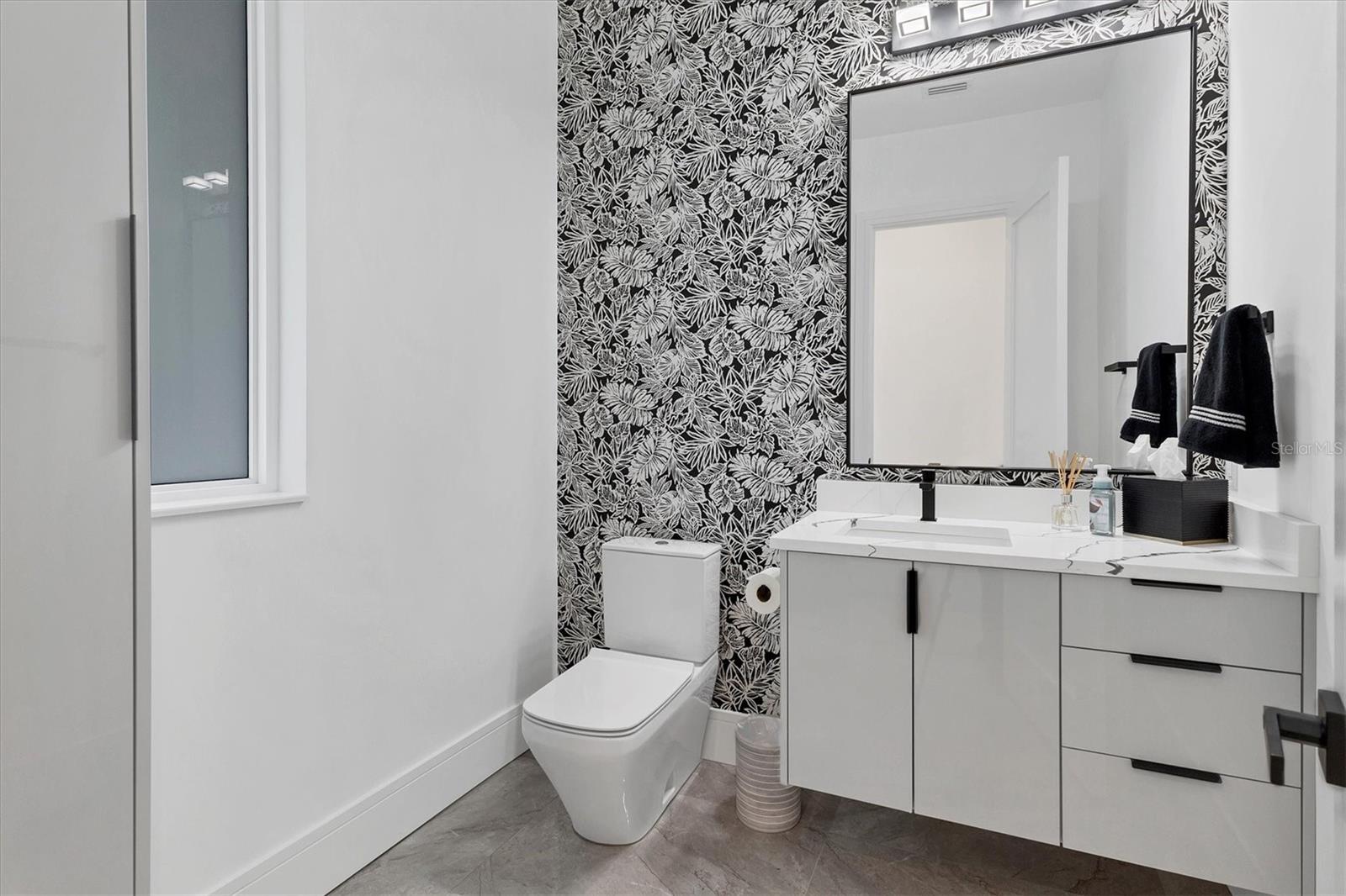 SHORELINE - Residential