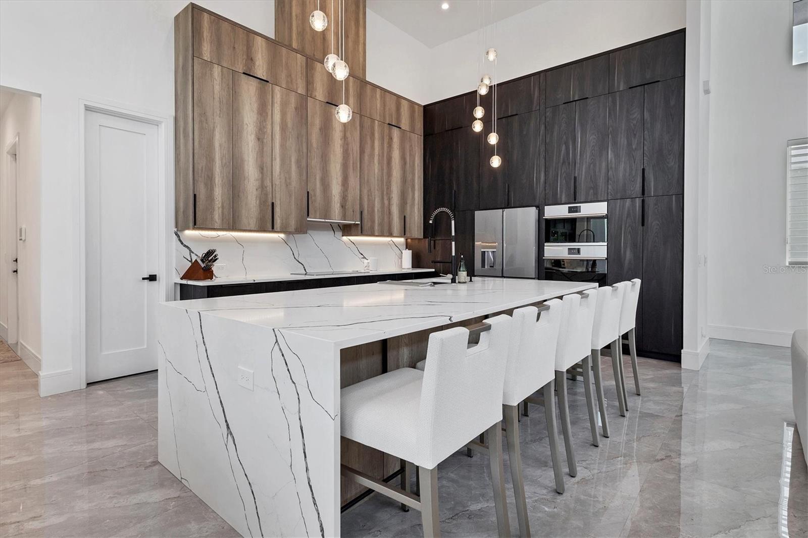 SHORELINE - Residential