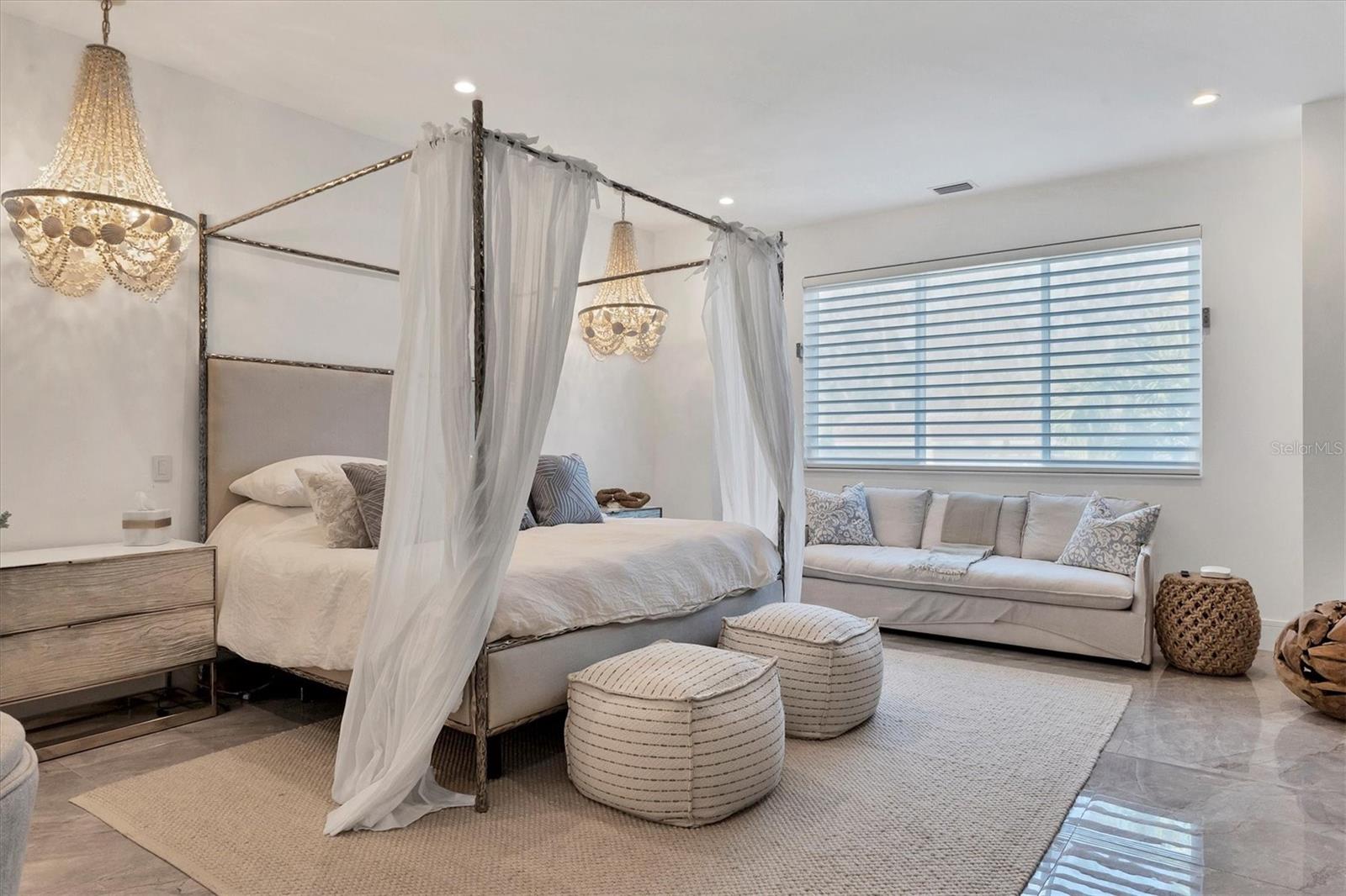 SHORELINE - Residential