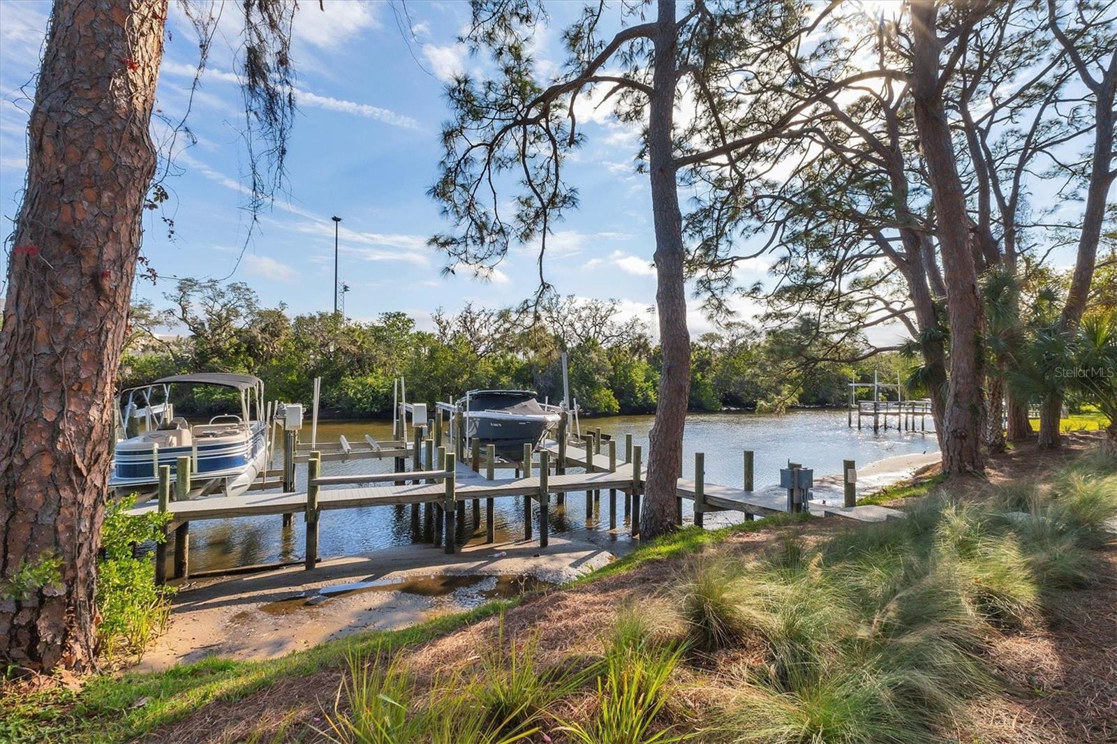 SHORELINE - Residential