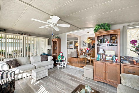 Tiny photo for 15 Sunrise Trail, Fruitland Park, FL 34731 (MLS # OM731275)