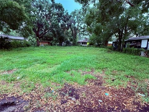 Photo of 1705 E Nome Street, Tampa, FL 33604 (MLS # TB8483569)