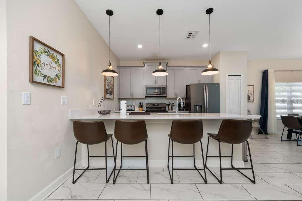 8999 CABOT CLIFFS DRIVE