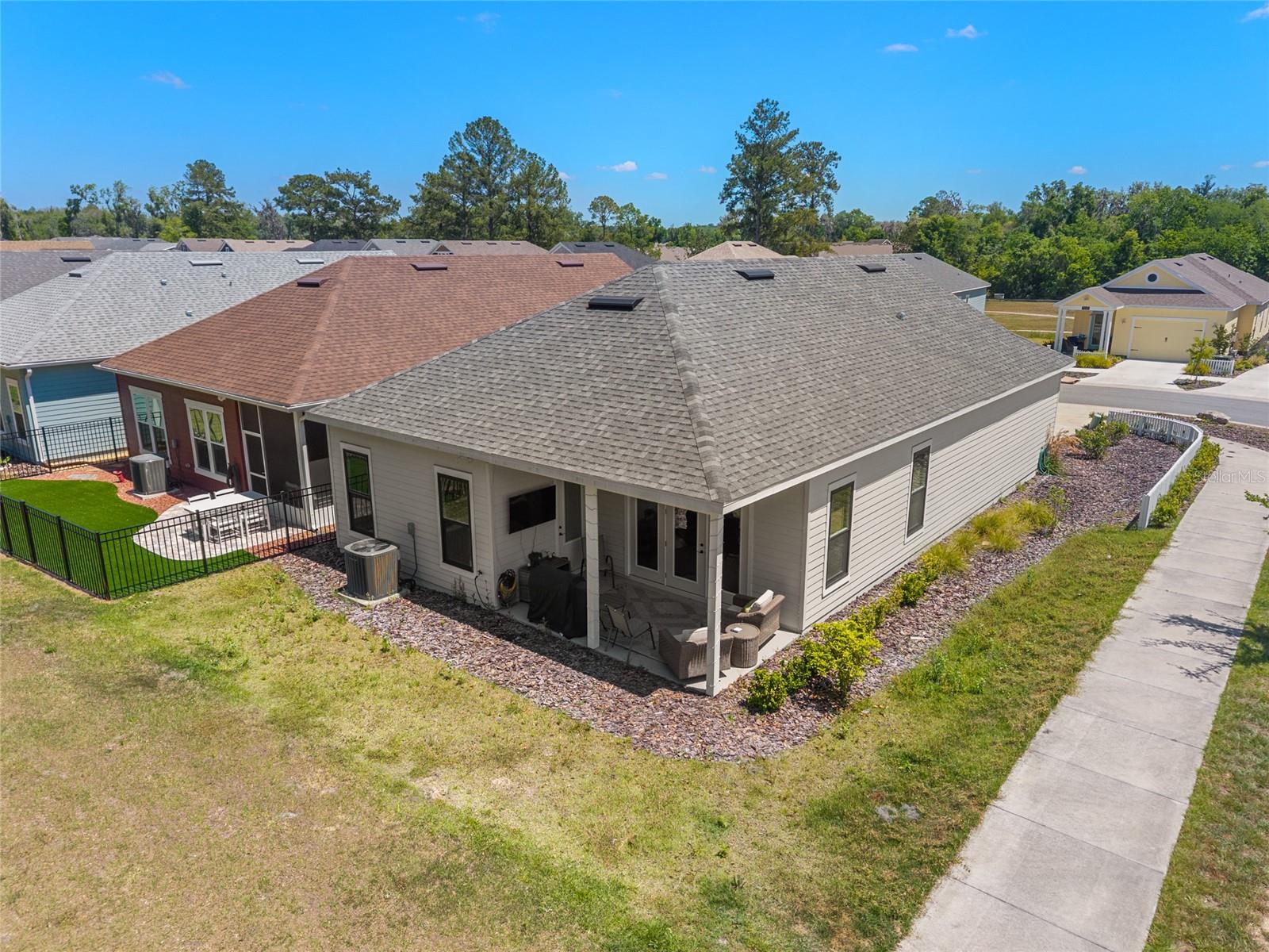 FAIRWAY POINTE AT WEST END - Residential