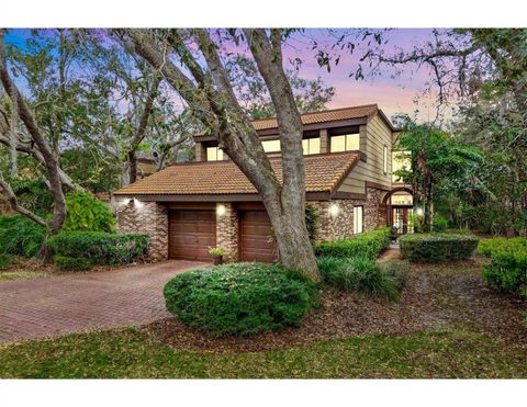 A home in LONGWOOD