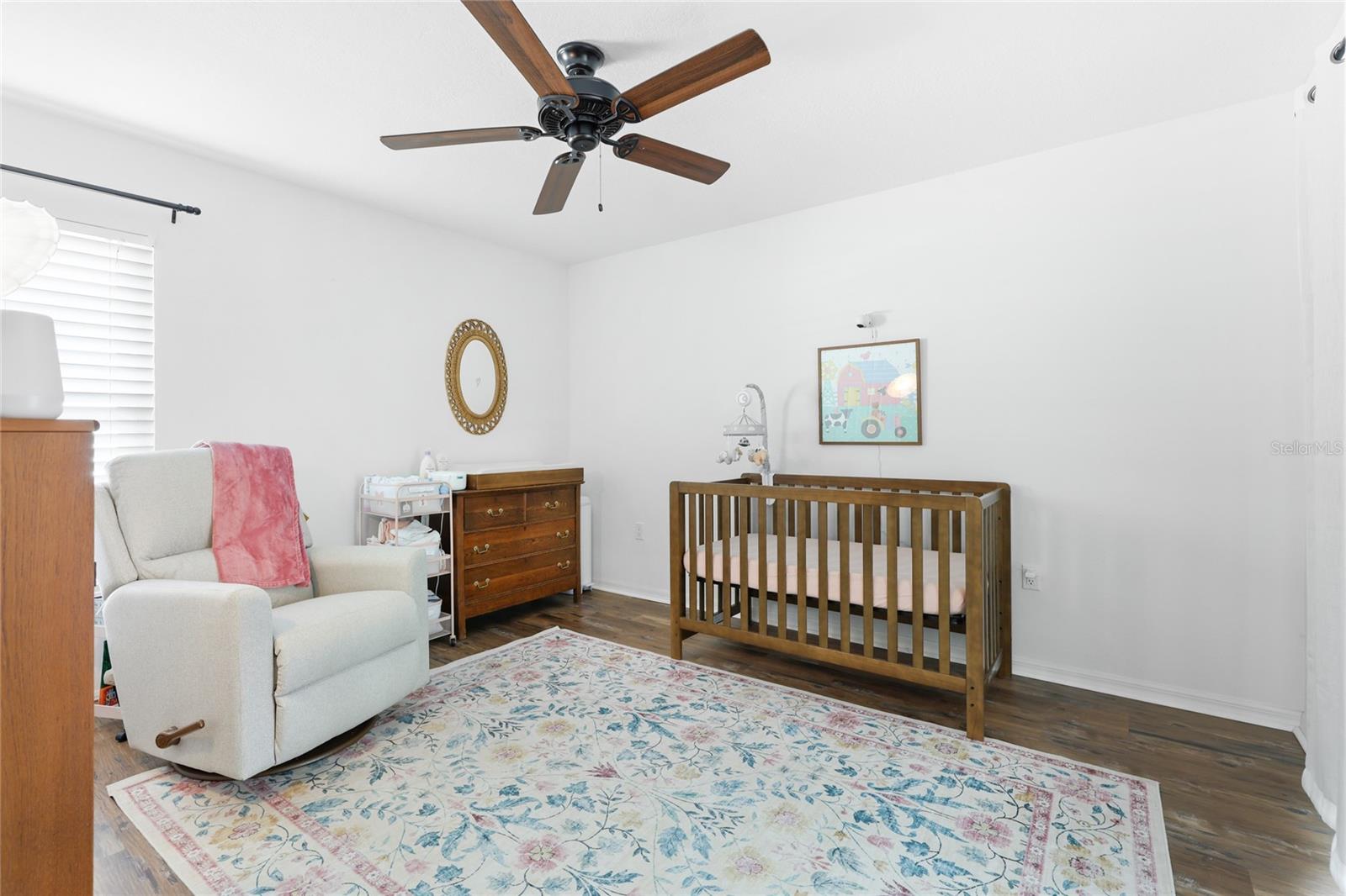GROVE POINTE - Residential