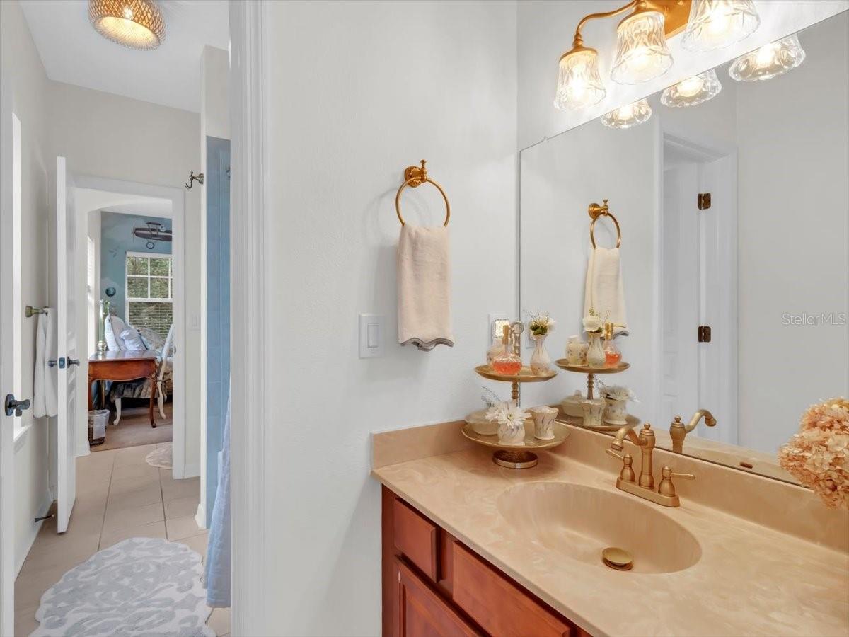 FISHHAWK RANCH TOWNCENTER PHAS - Residential