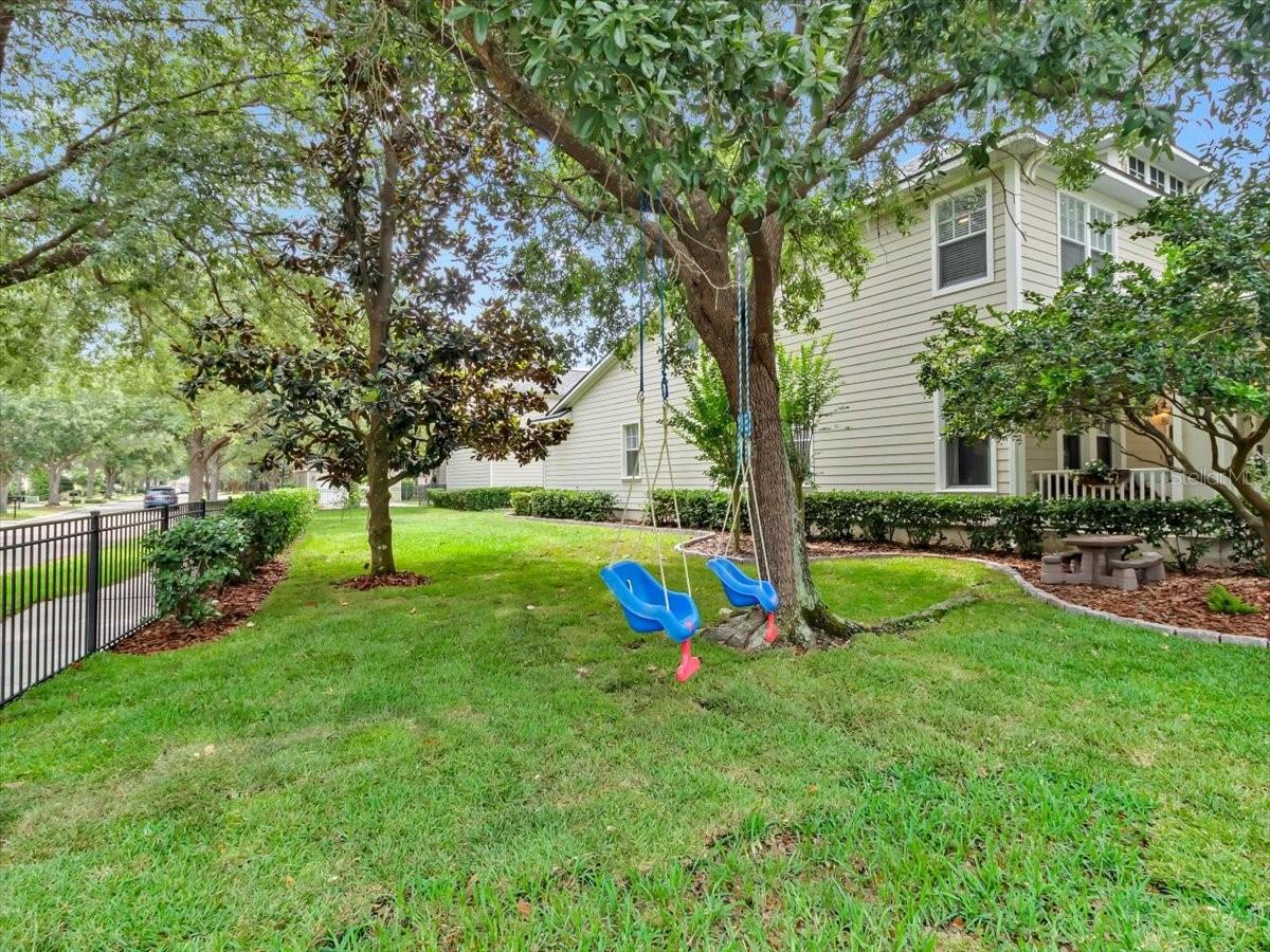 FISHHAWK RANCH TOWNCENTER PHAS - Residential
