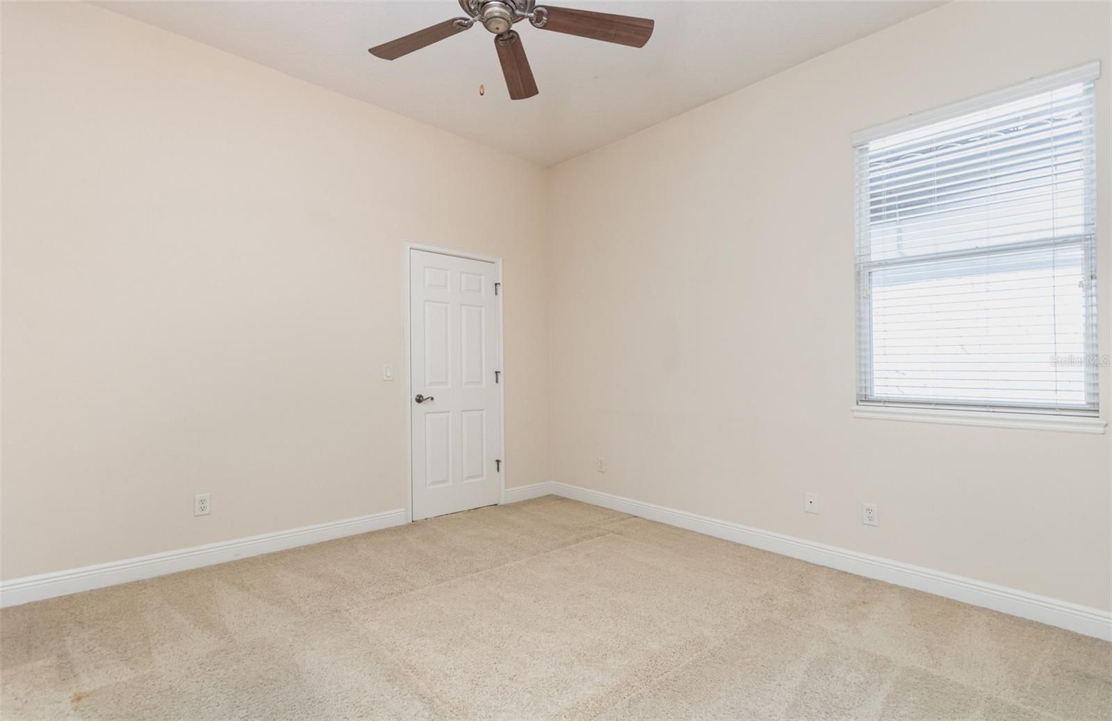 MIRABELLA/VIZCAYA PH 03 - Residential