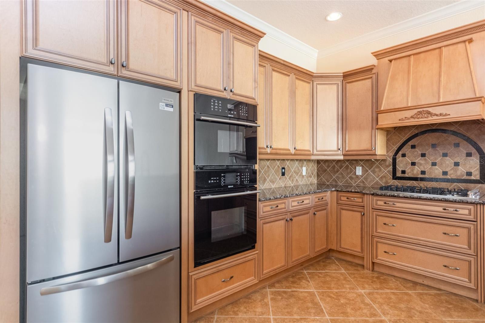 MIRABELLA/VIZCAYA PH 03 - Residential