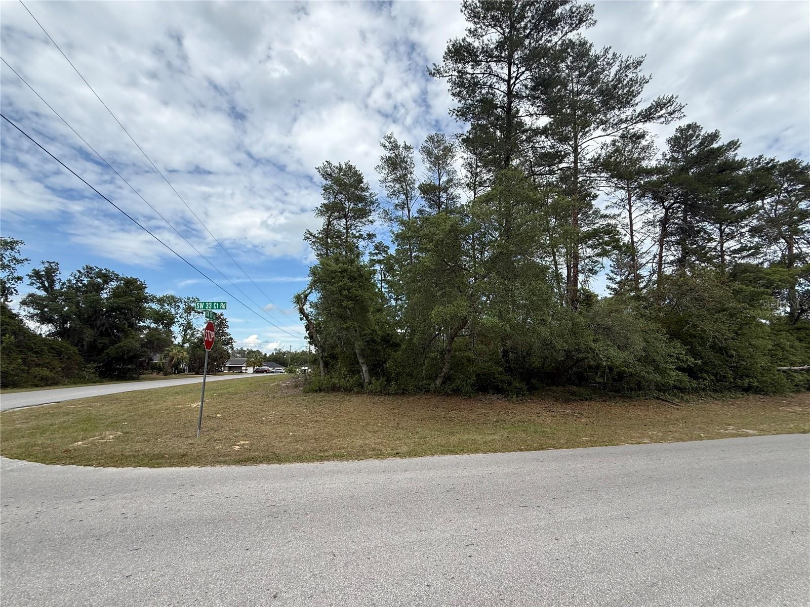 MARION OAKS - Land