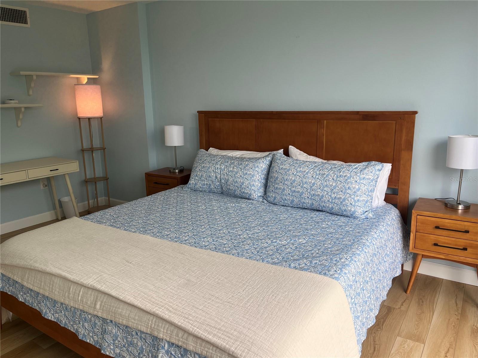 CARDINAL CONDO APTS - Residential Lease