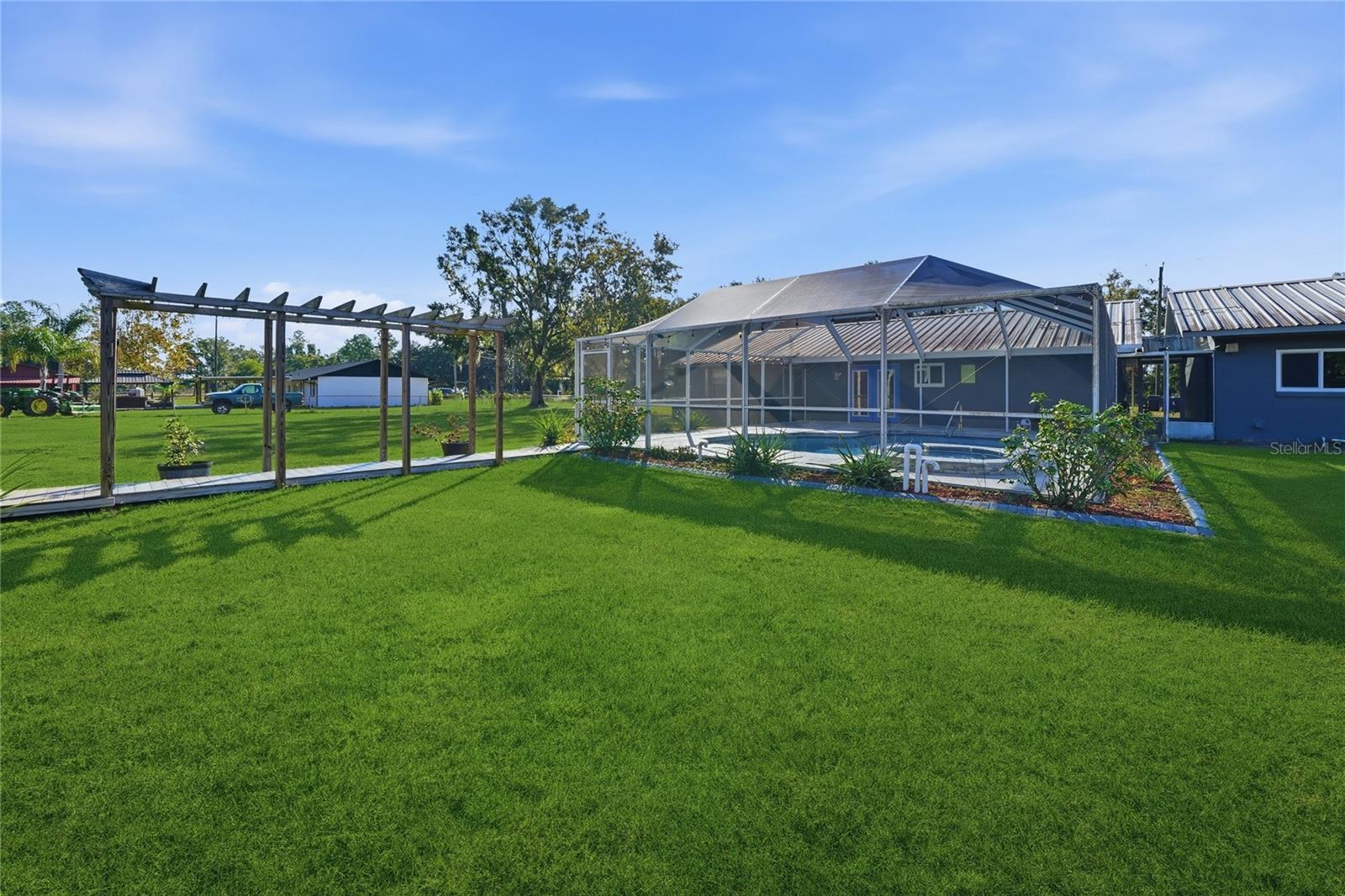 UNPLATTED - Residential