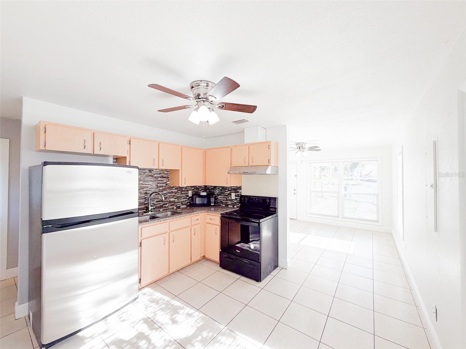 PINEHURST COURT SUB - Residential