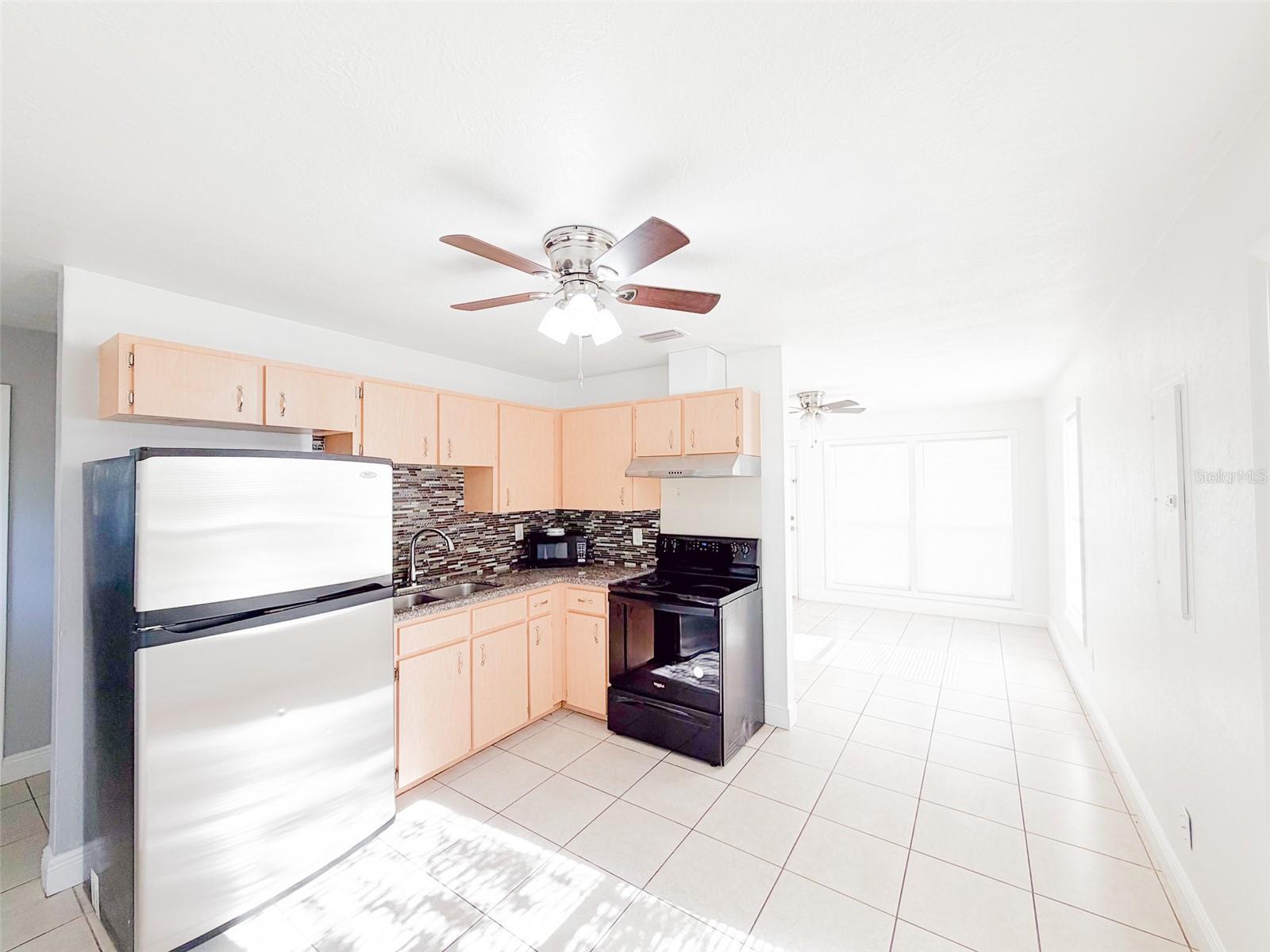 PINEHURST COURT SUB - Residential