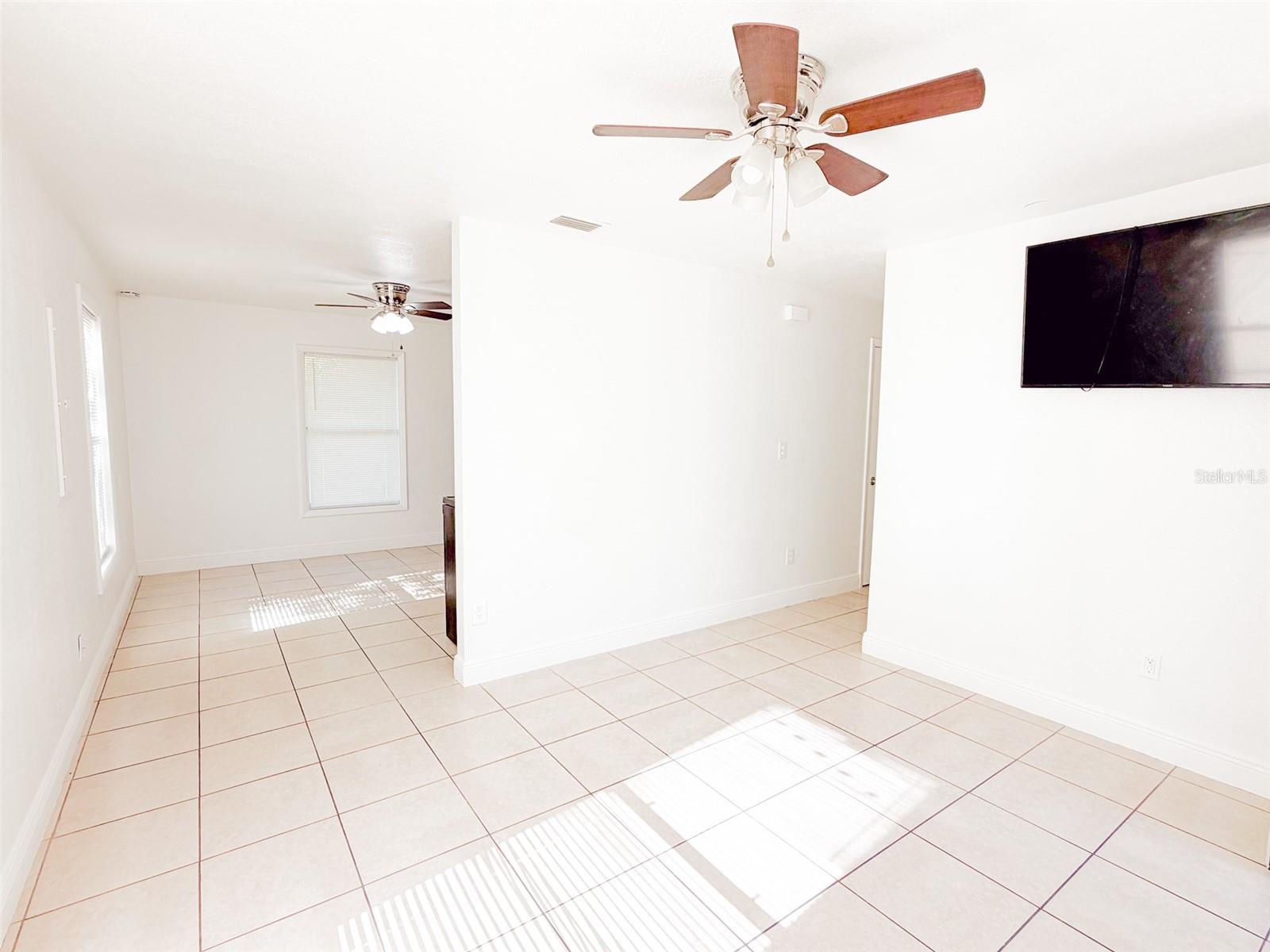 PINEHURST COURT SUB - Residential