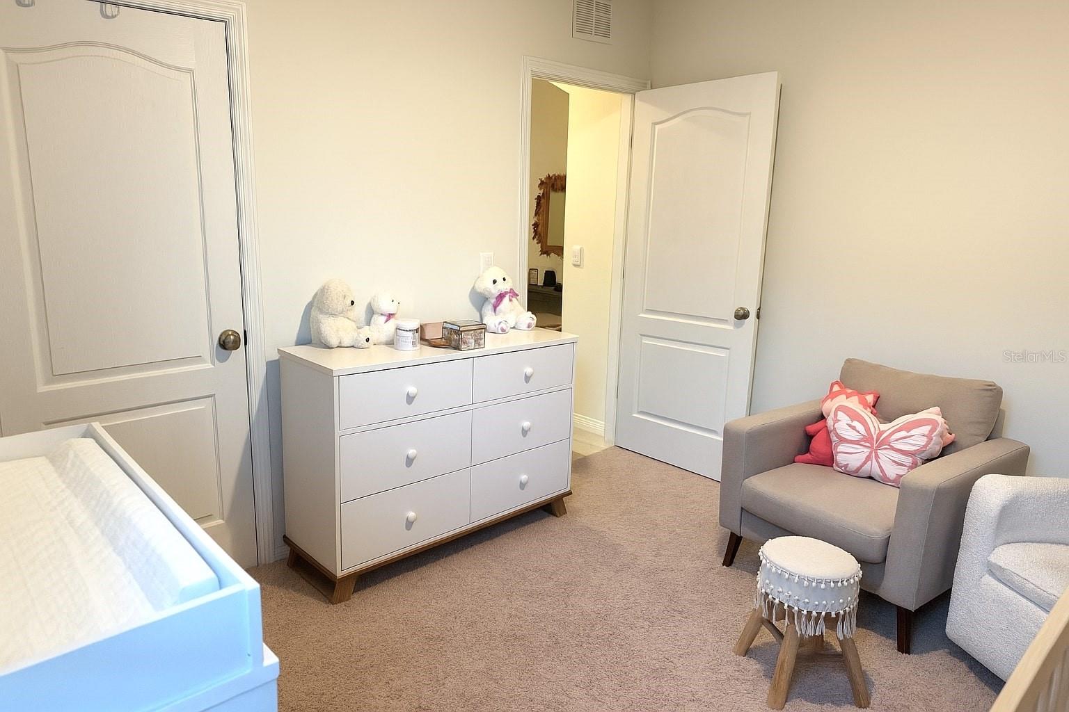 EDEN HILLS - Residential Lease