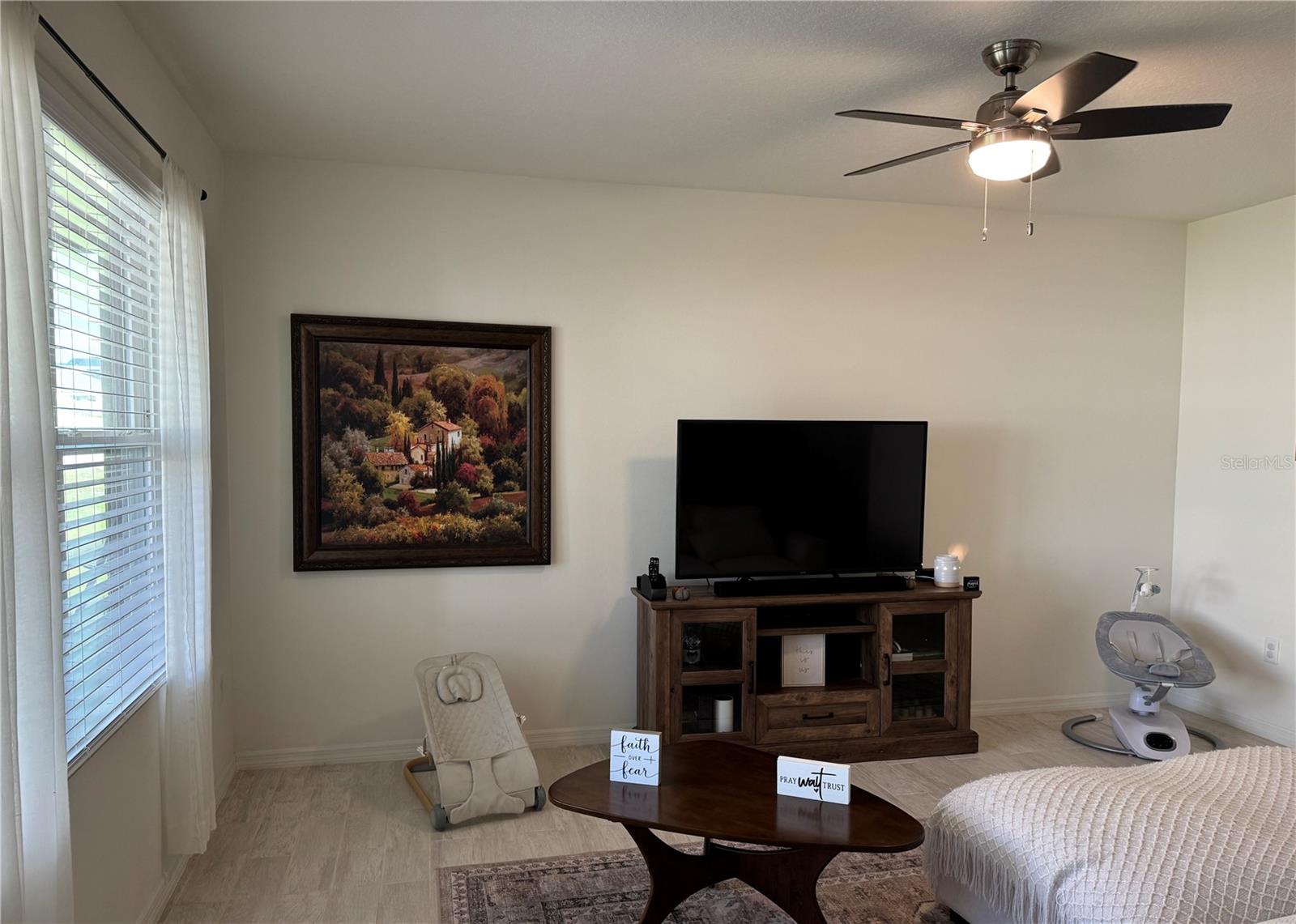 EDEN HILLS - Residential Lease