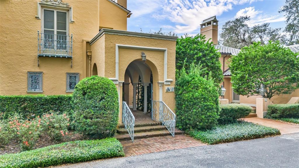 Photo of 2300 N Scenic Highway #37E, Lake Wales, FL 33898 (MLS # P4938039)