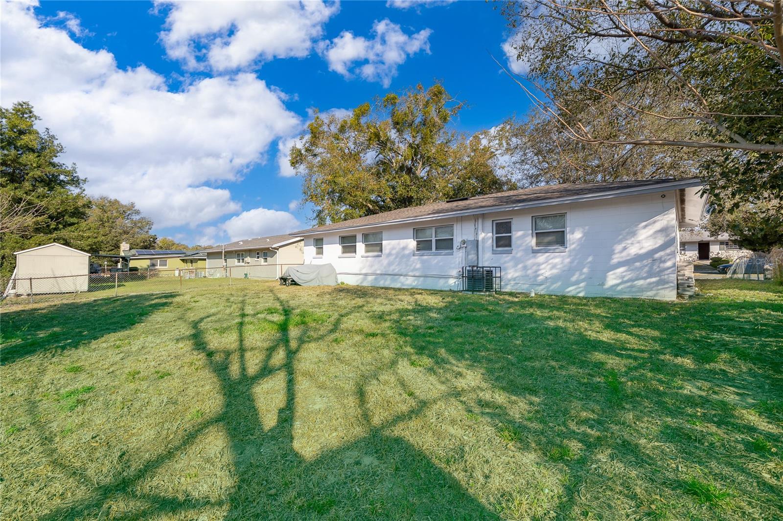 LAKE JEWELL HEIGHTS - Residential