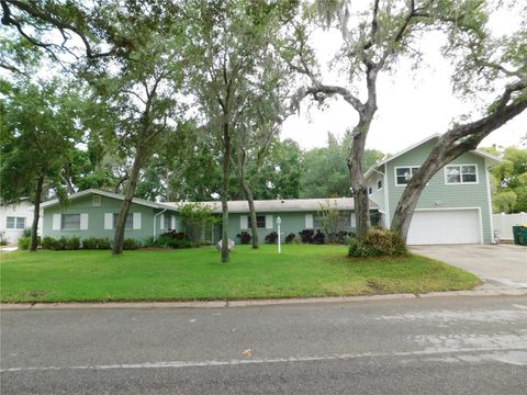 Photo of 888 Forest Glen Road, Clearwater, FL 33765 (MLS # TB8384916)