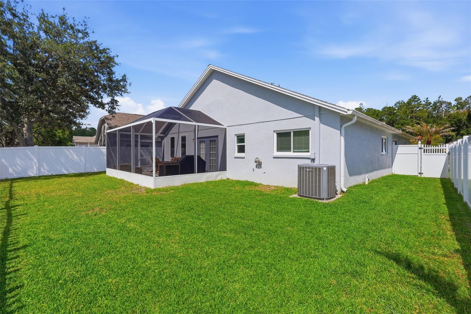 BAY ARBOR - Residential