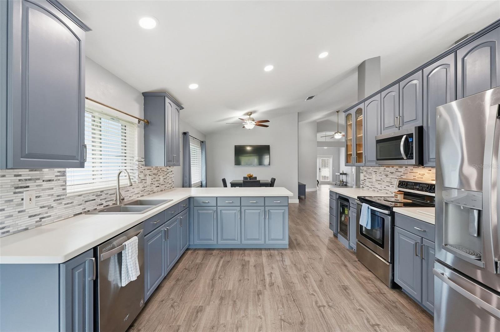BAY ARBOR - Residential