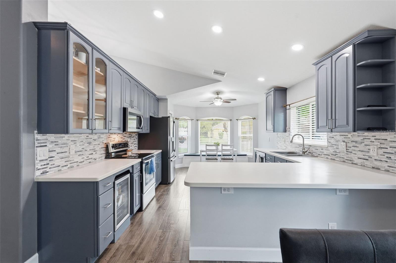 BAY ARBOR - Residential