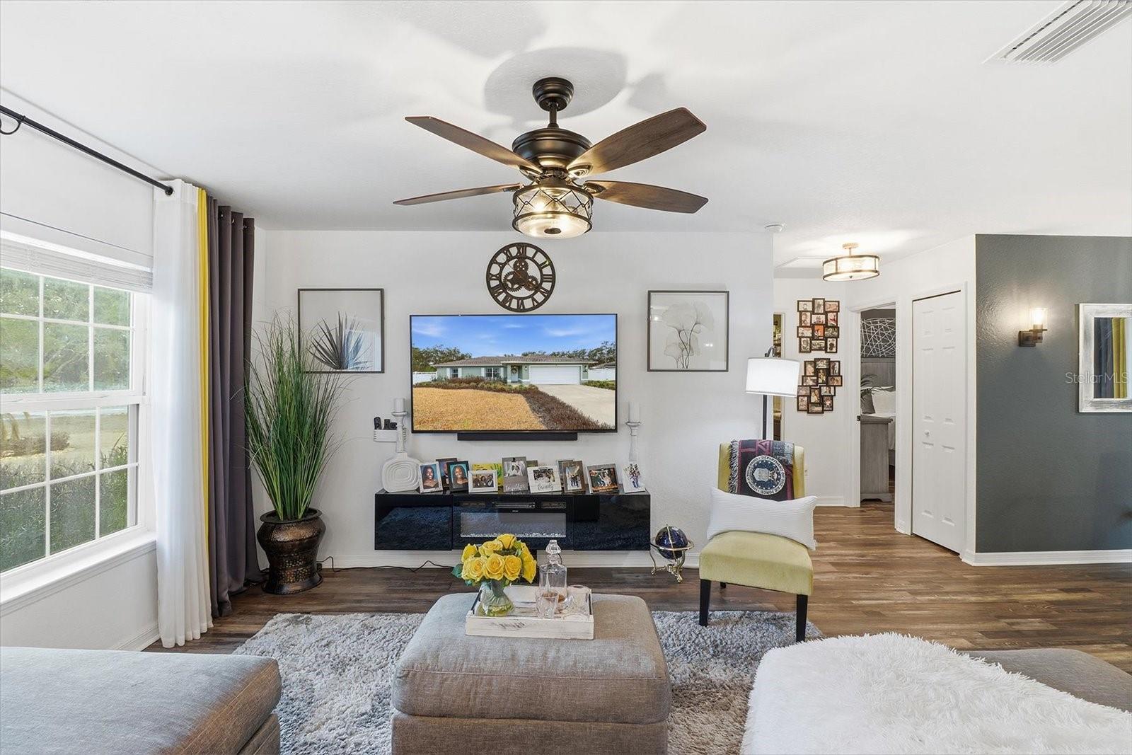 SILVER SPGS SHORES UN #36 - Residential