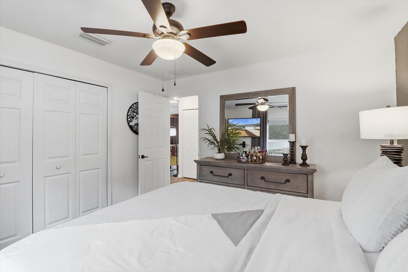 SILVER SPGS SHORES UN #36 - Residential