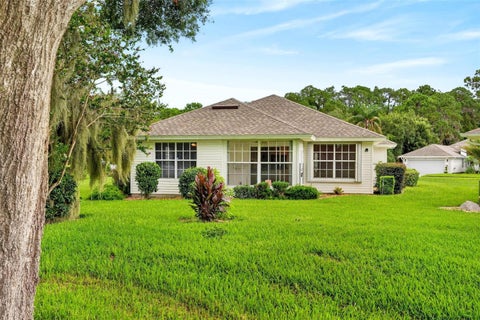 Tiny photo for 615 Juniper Way, Tavares, FL 32778 (MLS # O6424740)