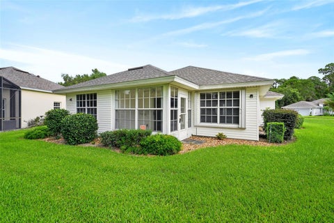 Tiny photo for 615 Juniper Way, Tavares, FL 32778 (MLS # O6424740)