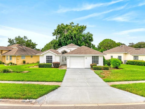 Tiny photo for 615 Juniper Way, Tavares, FL 32778 (MLS # O6424740)