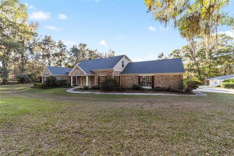Photo of 9080 SW 19th Avenue Road, Ocala, FL 34476 (MLS # OM716410)