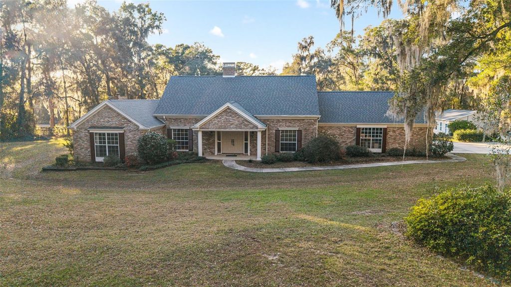 Photo of 9080 SW 19th Avenue Road, Ocala, FL 34476 (MLS # OM716410)