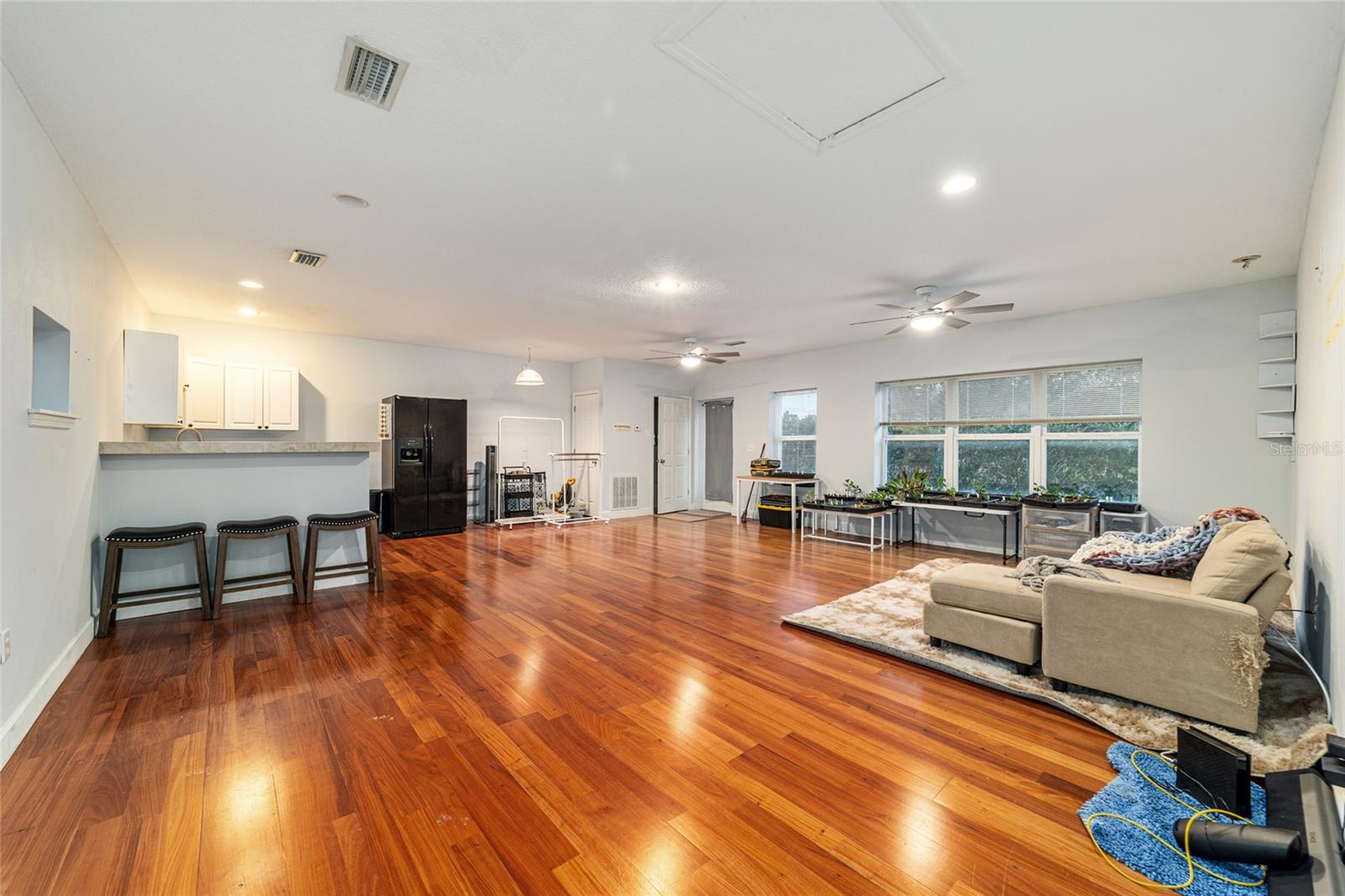 SHADY ROAD RANCHES - Residential