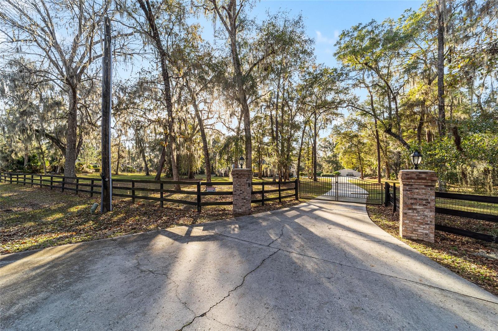 SHADY ROAD RANCHES - Residential