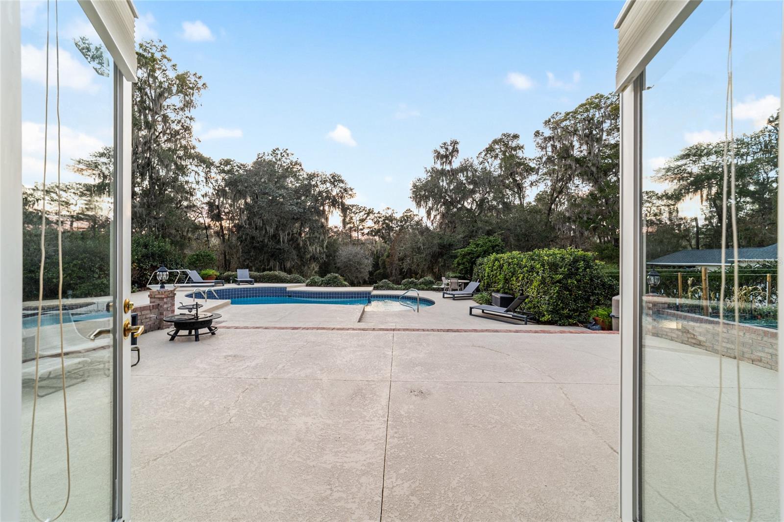 SHADY ROAD RANCHES - Residential