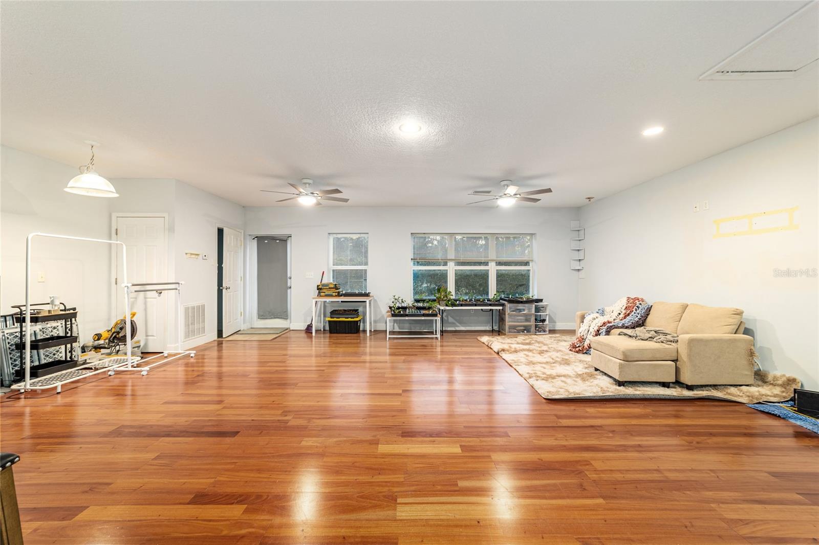 SHADY ROAD RANCHES - Residential