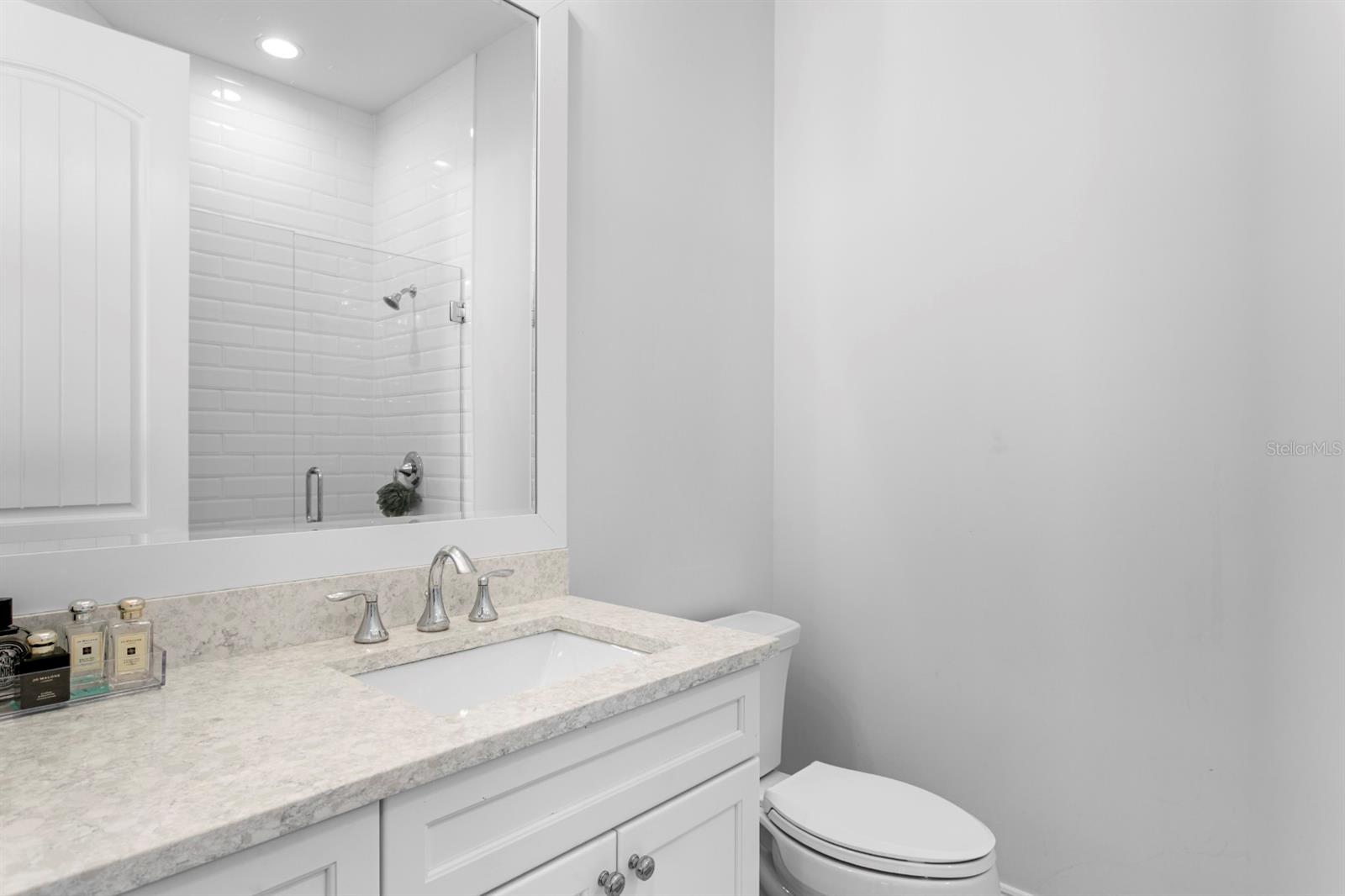 SUNSET PARK - Residential