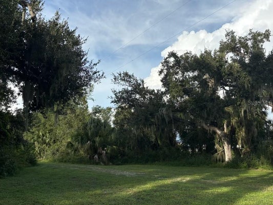 4003 57TH ST E, PALMETTO, FL 34221 - Image 837a008e35d55e7b8e8fc3a83d5ce3e2/2183579215