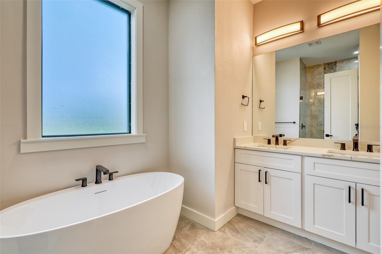 ROTONDA WEST WHITE MARSH - Residential