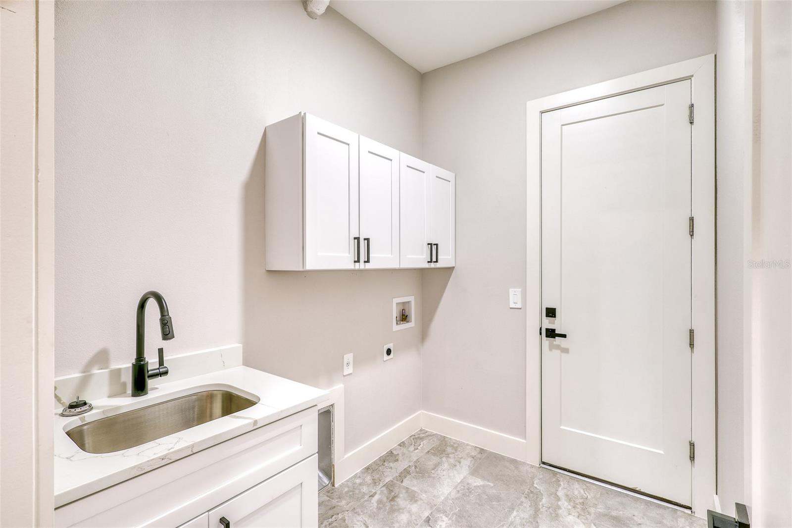 ROTONDA WEST WHITE MARSH - Residential