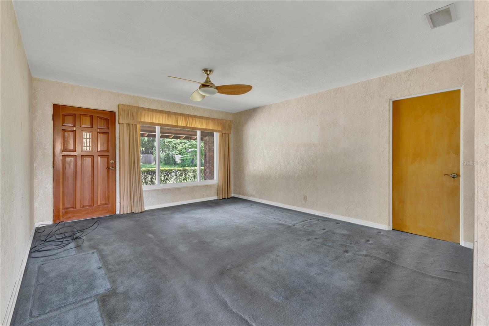 259 BLOSSOM LANE