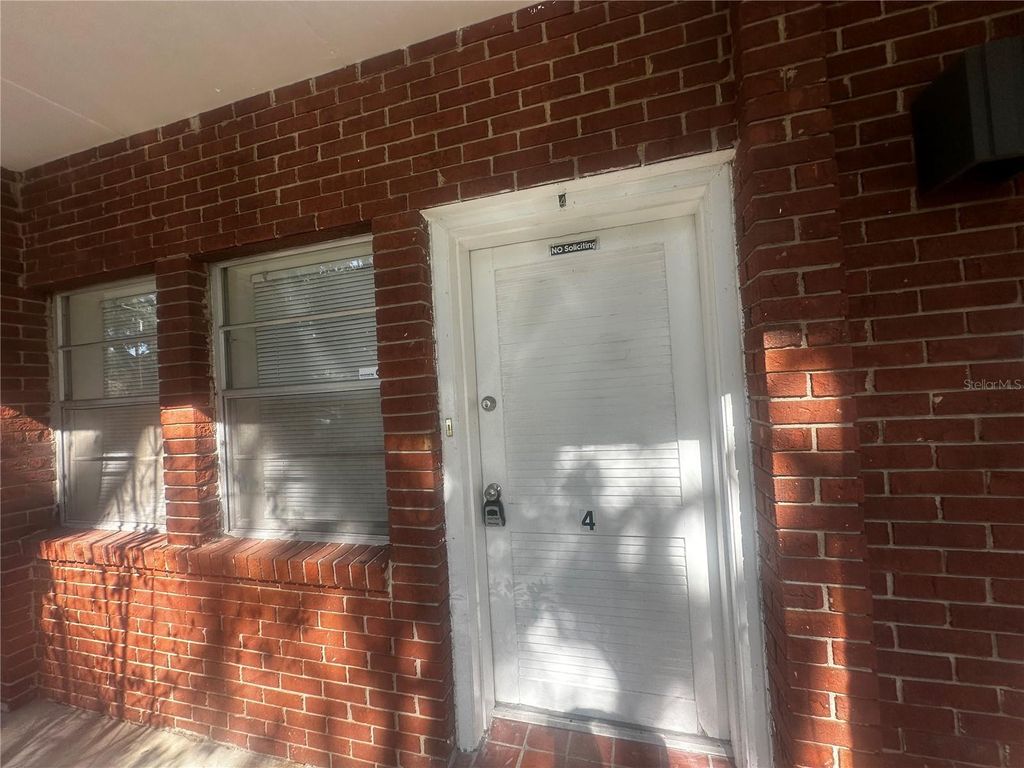 Photo of 1315 SE Silver Springs Place #4, Ocala, FL 34471 (MLS # OM718094)