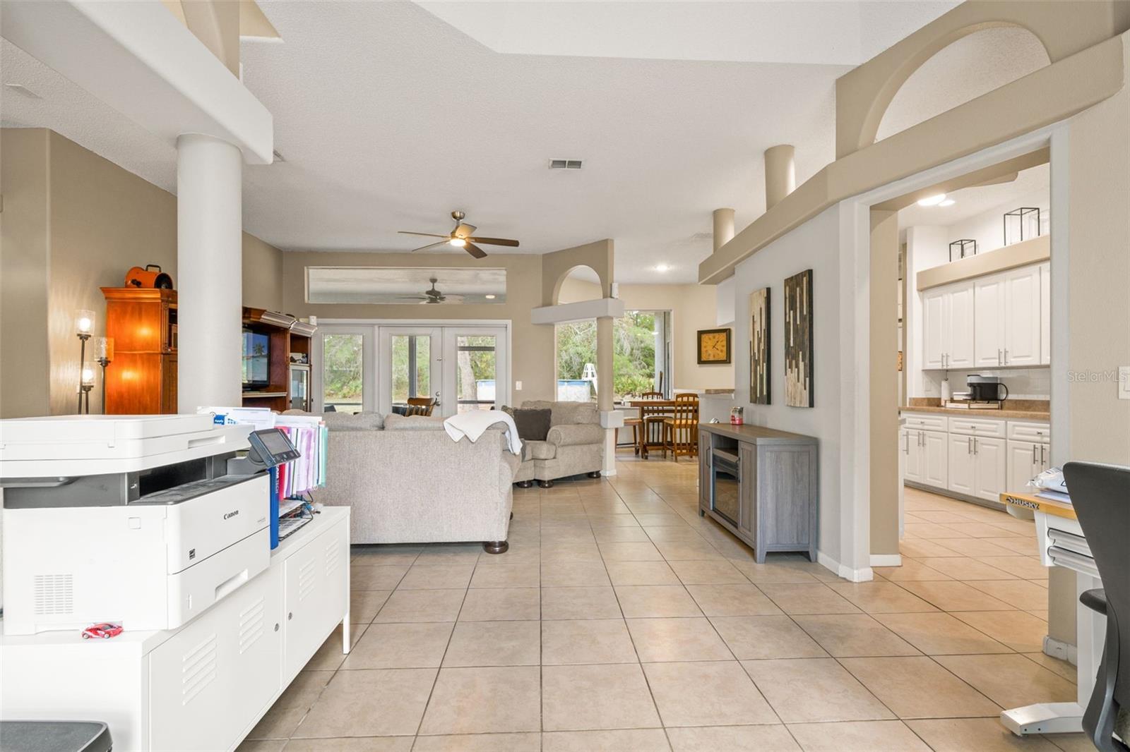 ROYAL HIGHLANDS - Residential