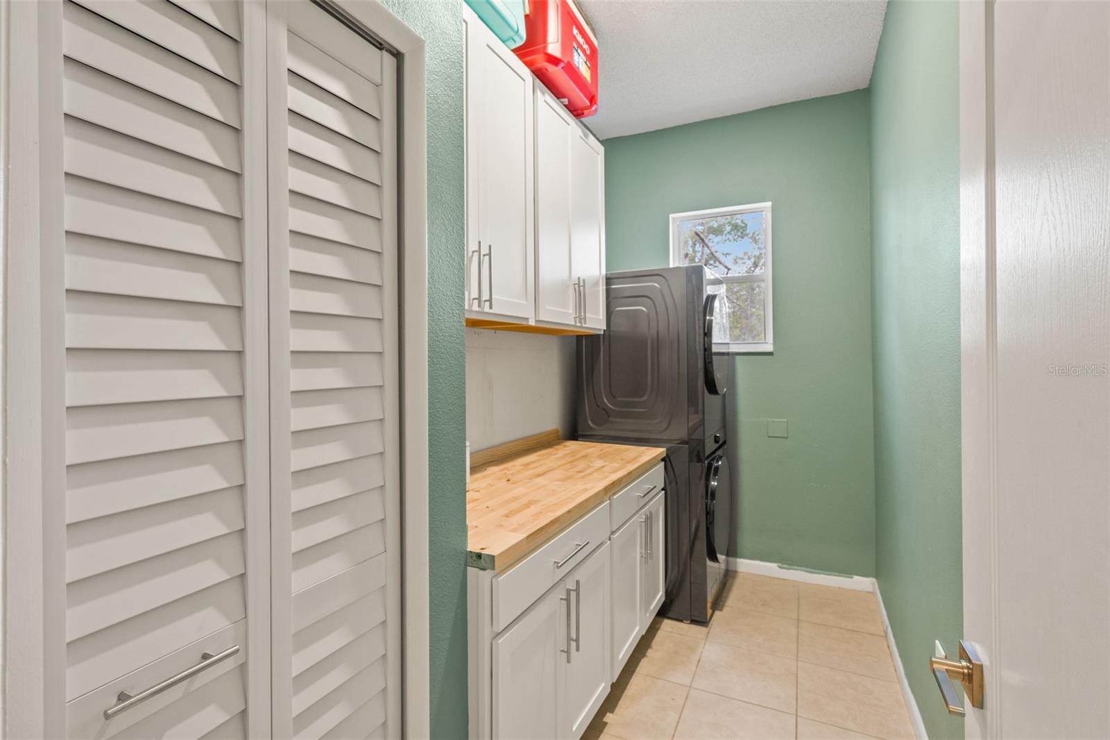 ROYAL HIGHLANDS - Residential