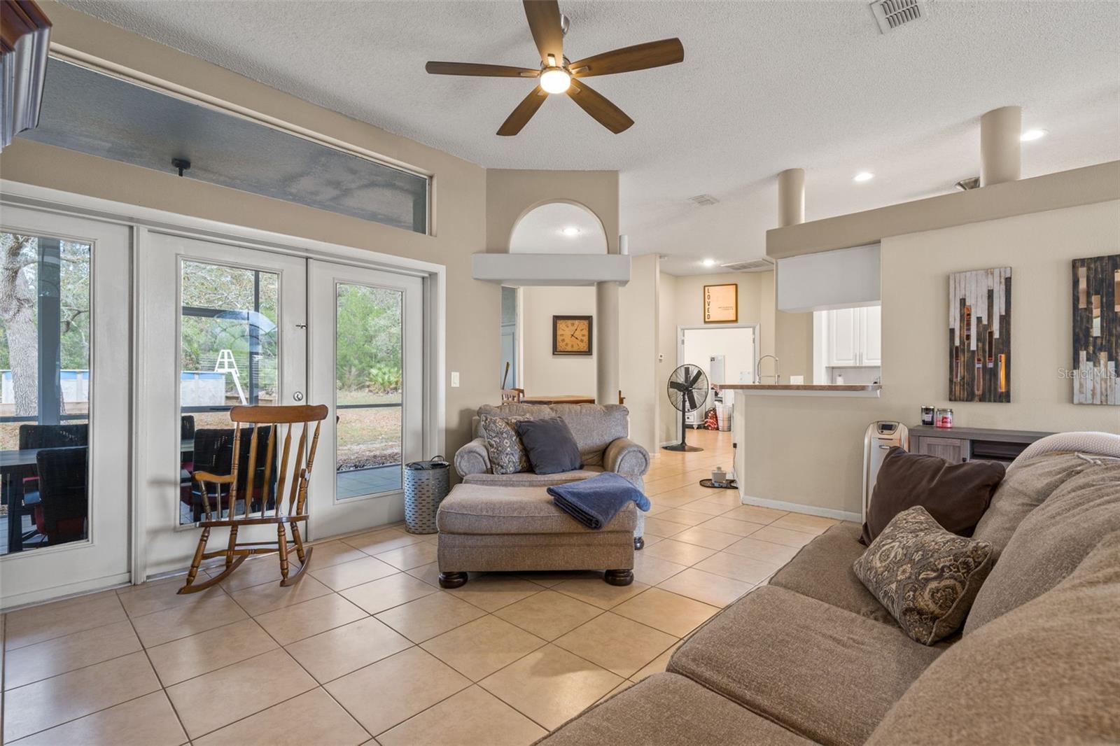 ROYAL HIGHLANDS - Residential