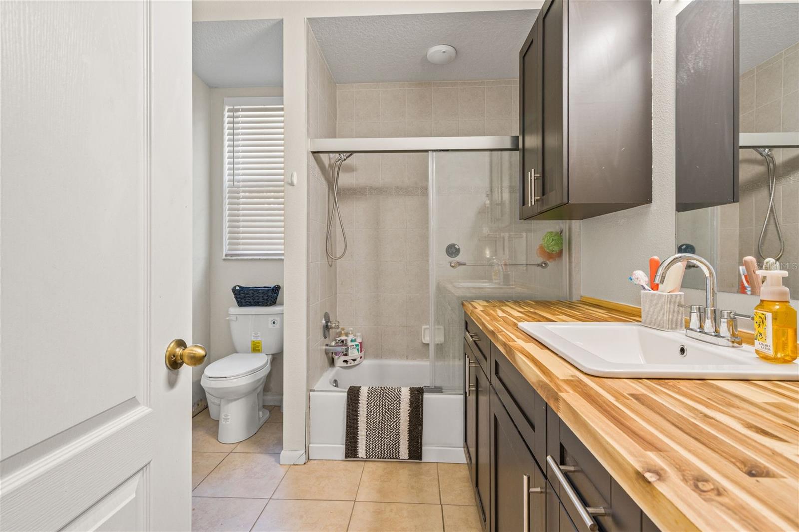 ROYAL HIGHLANDS - Residential