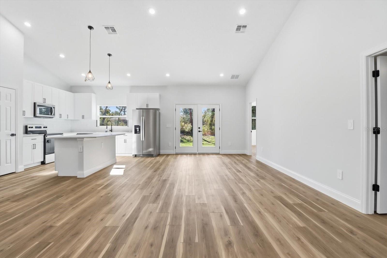 MARION OAKS UN 09 - Residential